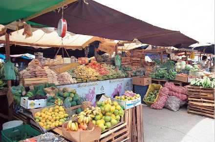 Curacao floating market