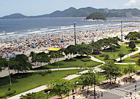 Santos beach garden. Credit: Wikimedia Creative Commons license